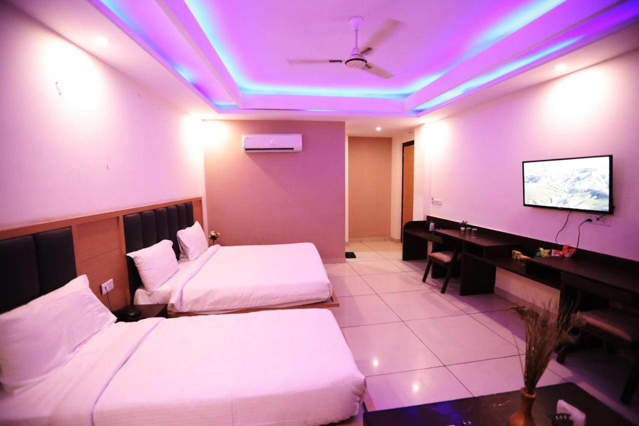Citadel - Near Igi Airport New Delhi