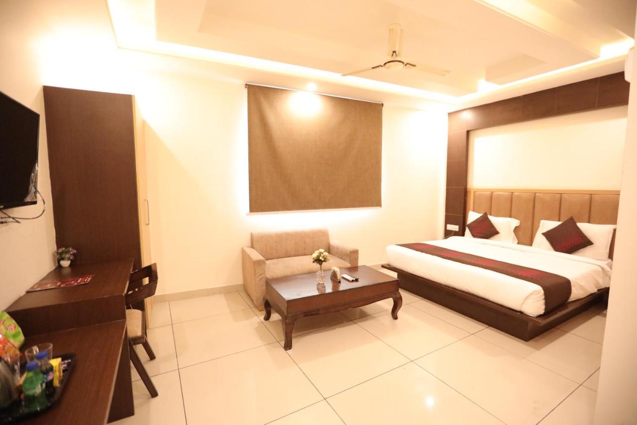 Citadel - Near Igi Airport 3* New Delhi